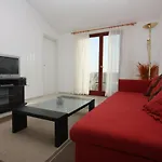 - Mulo 6155h Apartmán *